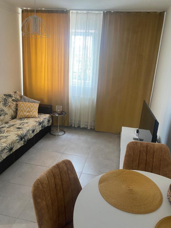 Sofi Apartment Central Bukarest Exterior foto